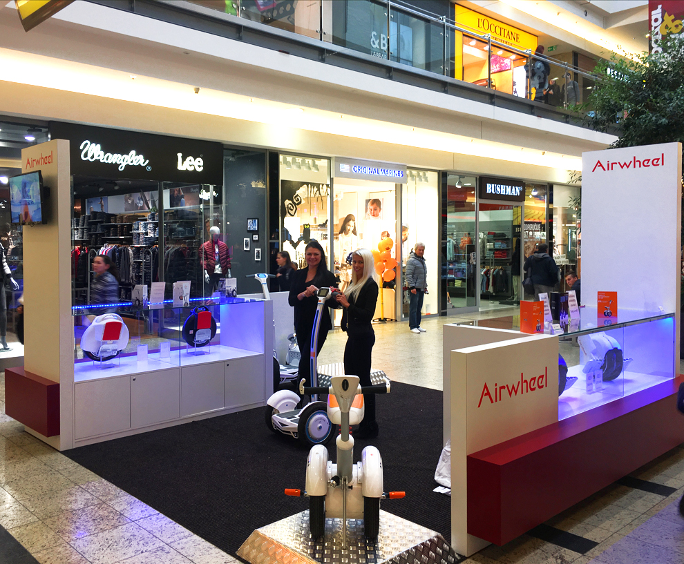 Airwheel showroom - Galerie Vankovka Brno_2016